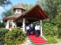 /album/svatebni-mejdan-3-6-2017-resort-svet-basta-uzice/dscn3557-800x600-jpg/
